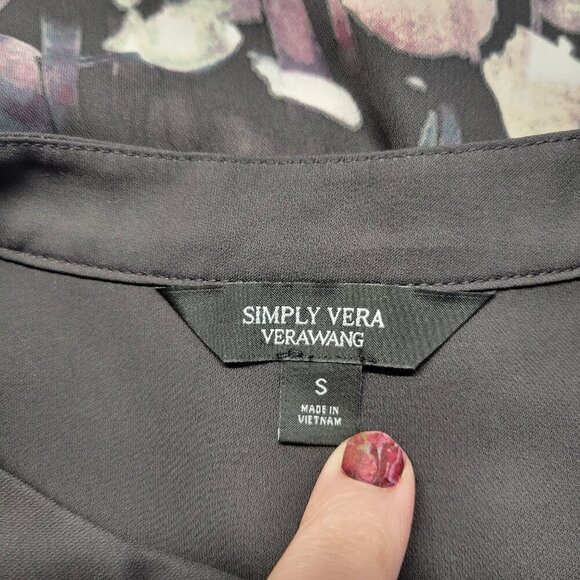 Simply Vera Small Black Pink Floral Hidden Button Dressy Shortsleeve Blouse - Picture 8 of 10